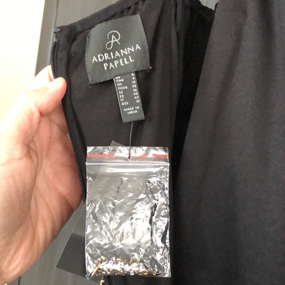 Stunning Adrianna Papell beaded formal gown NWT - Picture 11 of 11